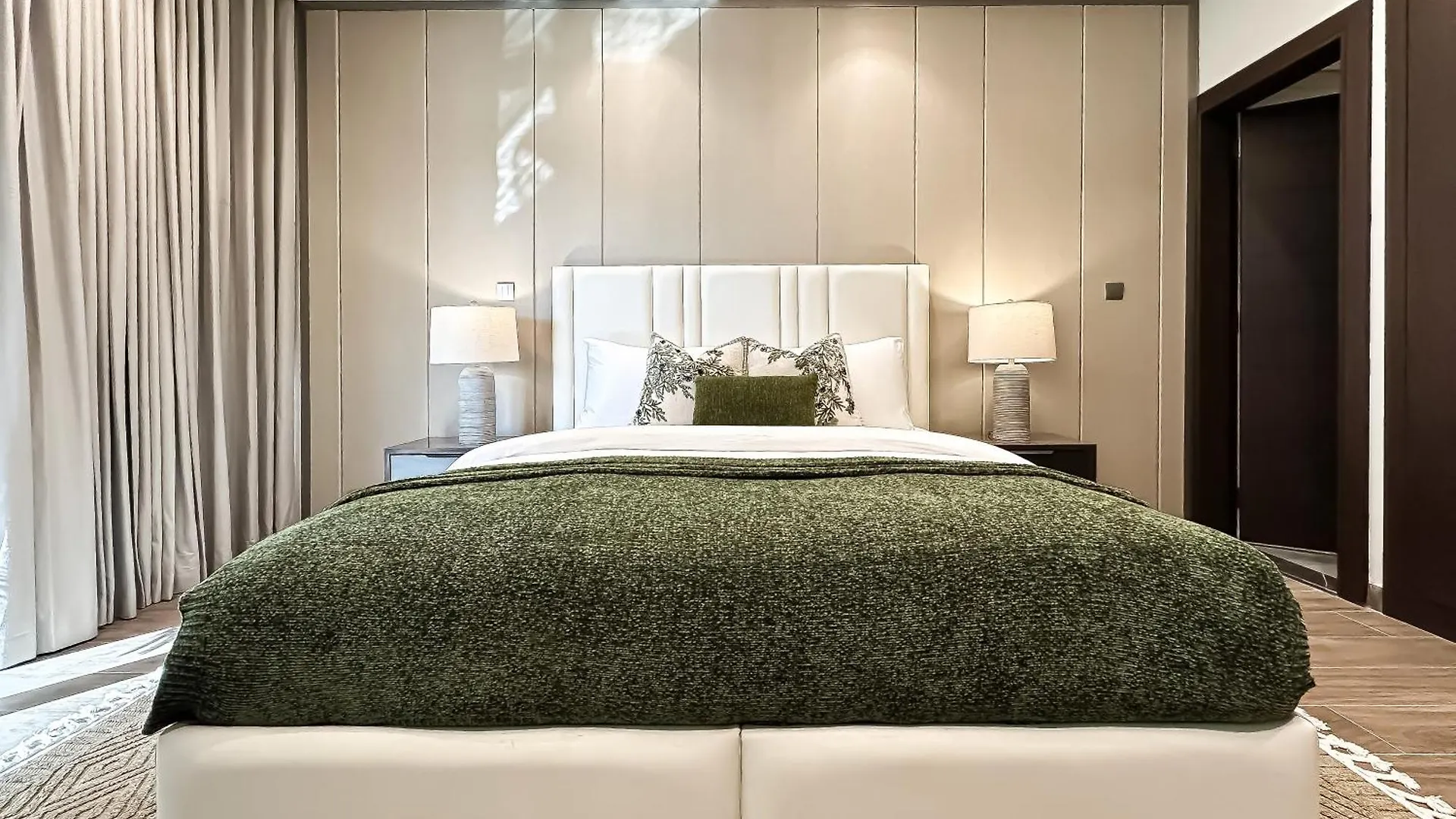Trophy-Refined Living With Natural Hues Dubai 0*,  United Arab Emirates
